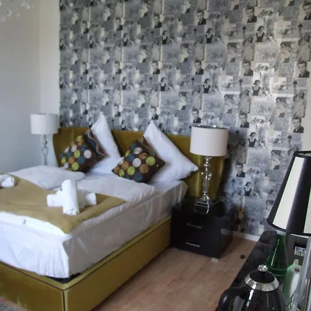 Hotel Boutique-hotel „altes Rathaus“ 3*