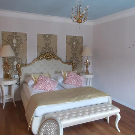 Boutique-hotel „altes Rathaus“ 3*
